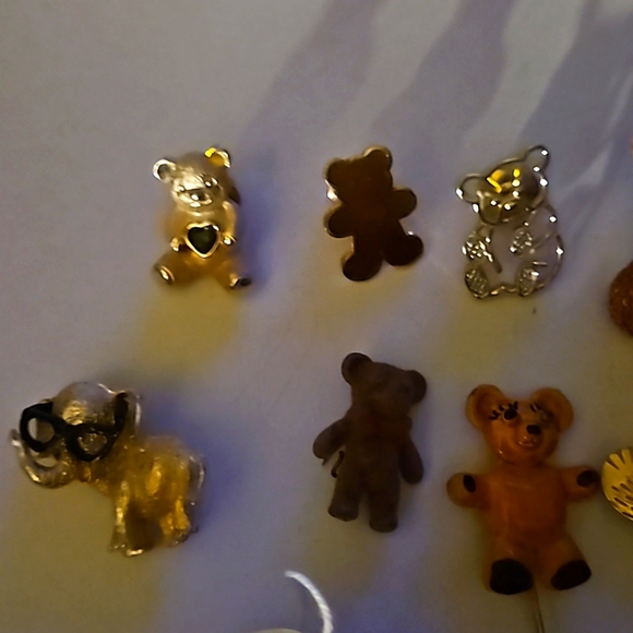 Pins,bears,bears,oh my and elephant all for one low price - Picture 2 of 4
